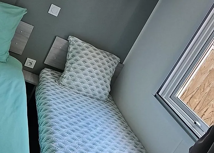 Mobil Les Sables D'or Кемпинг *